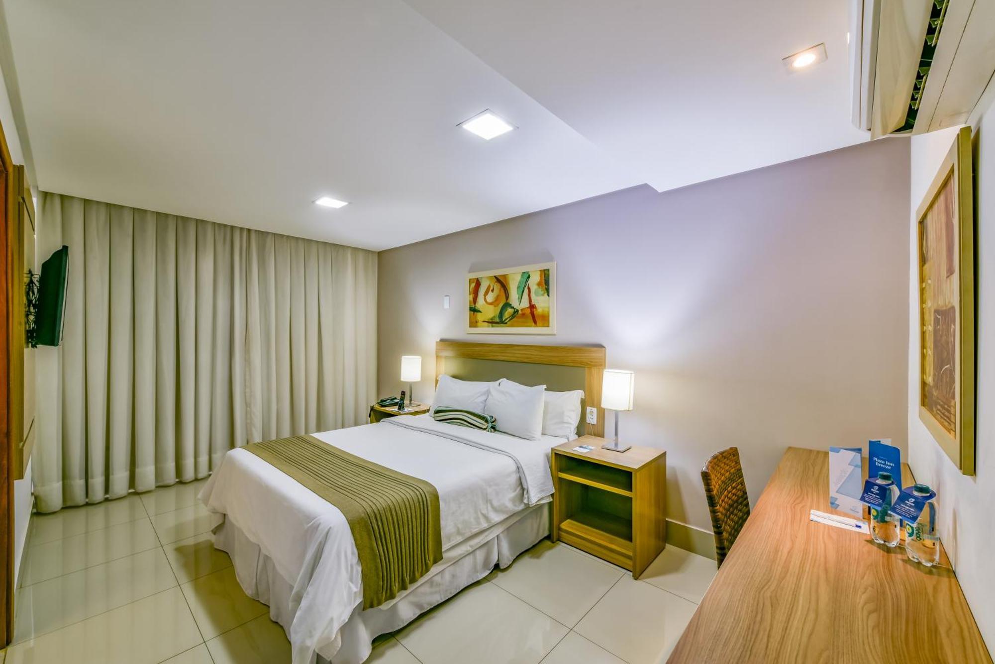 Plaza Inn Breeze Aeroporto — Fotos 1